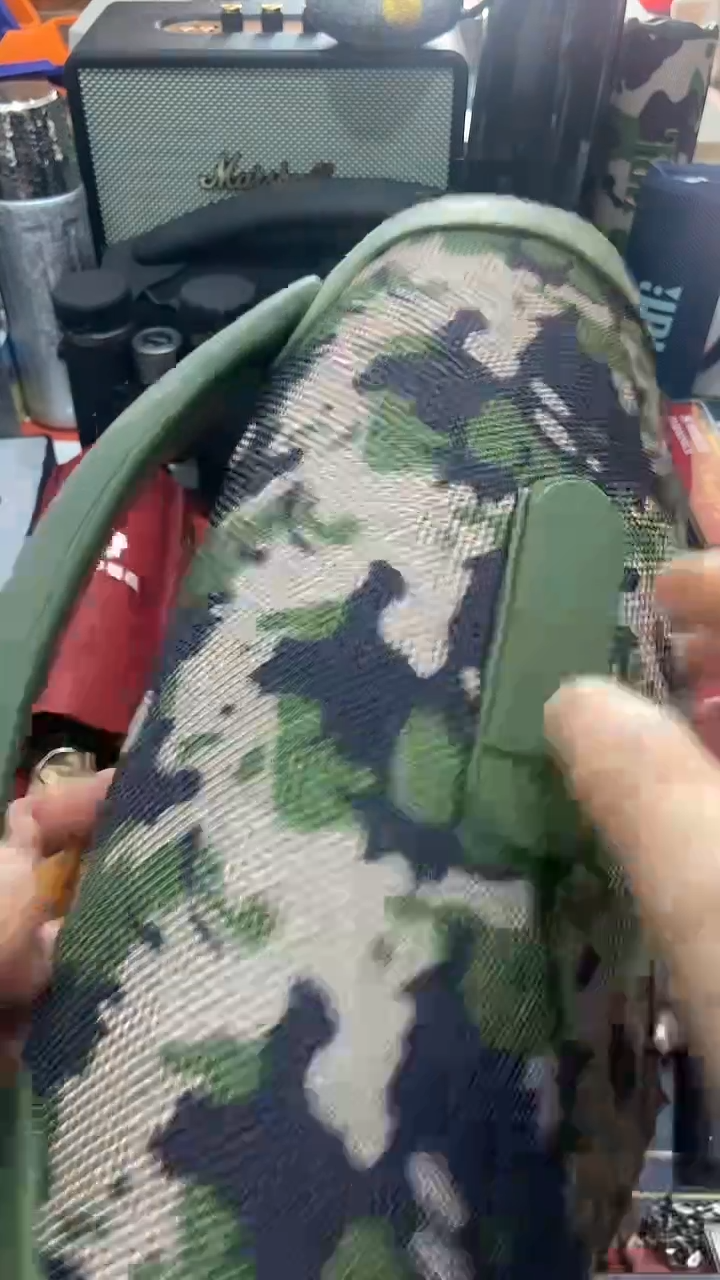 瓷片闪购商品  如图所示