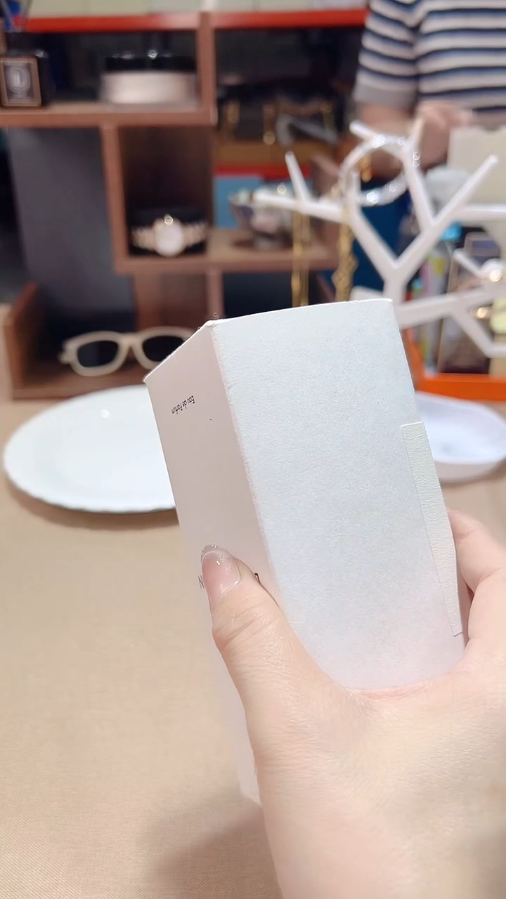 瓷片碗碟好物一件不留@@1