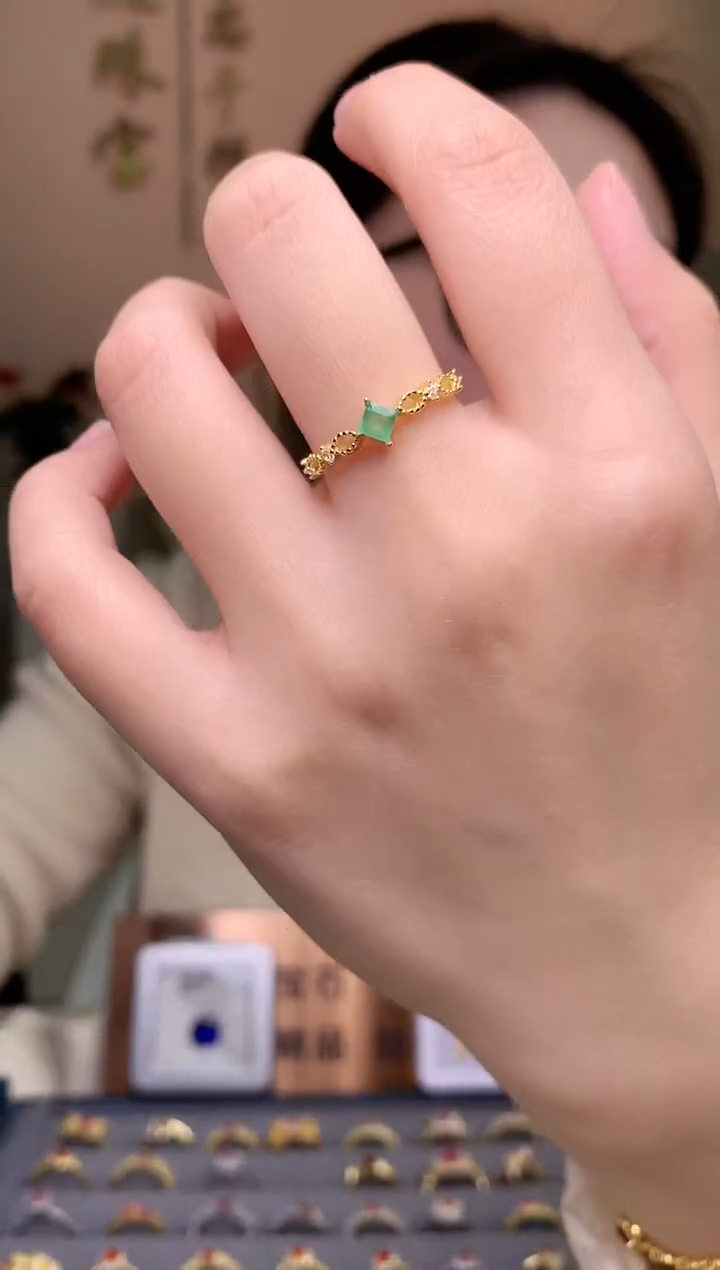 【闪购商品】祖母绿戒指银S925镶嵌戒指