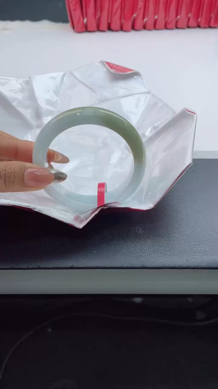 【闪购商品】翡翠手镯未镶嵌10翡翠手镯