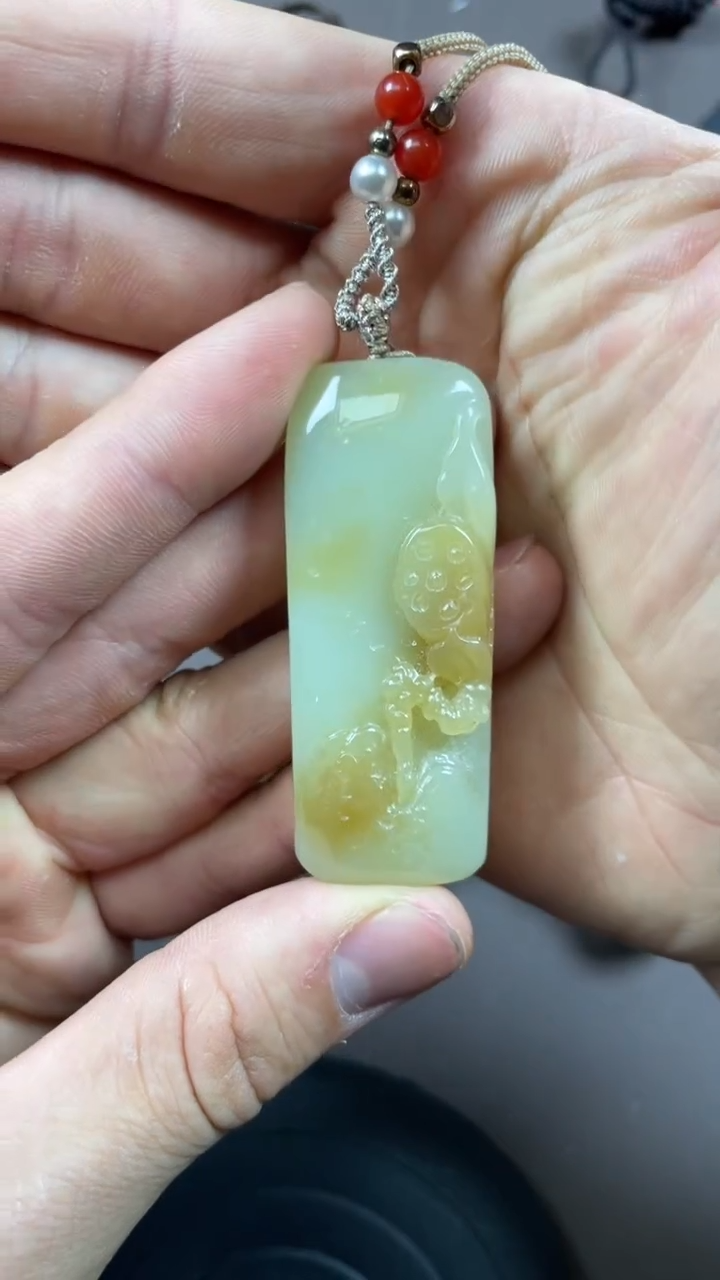 【闪购商品】和田玉颈饰未镶嵌1