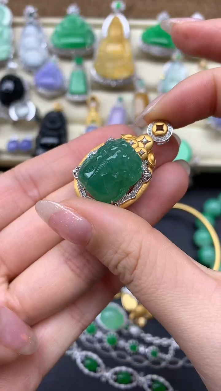 【闪购商品】翡翠颈饰18K金镶嵌531-中国好珍宝