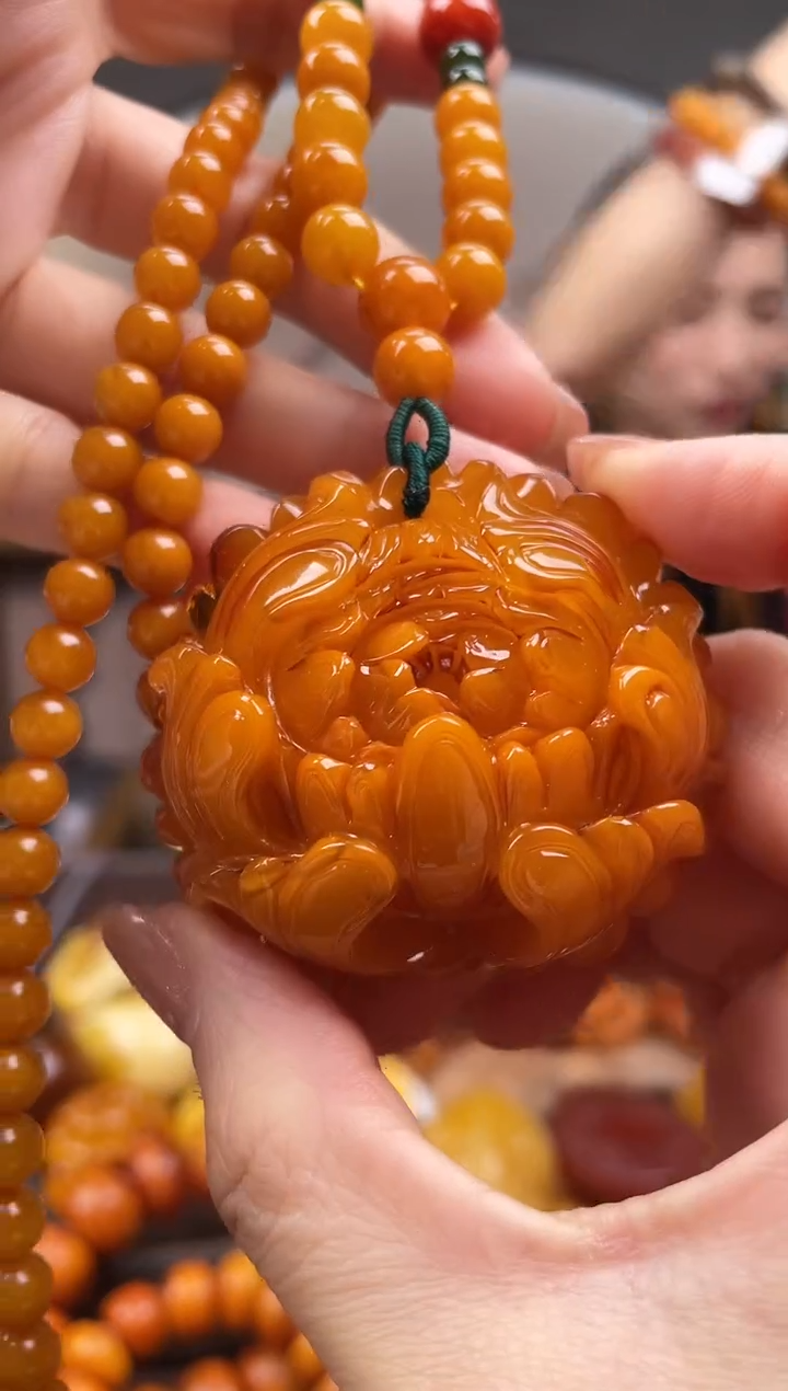 【闪购商品】琥珀裸石未镶嵌首饰 假1赔4 （多样性发货1件