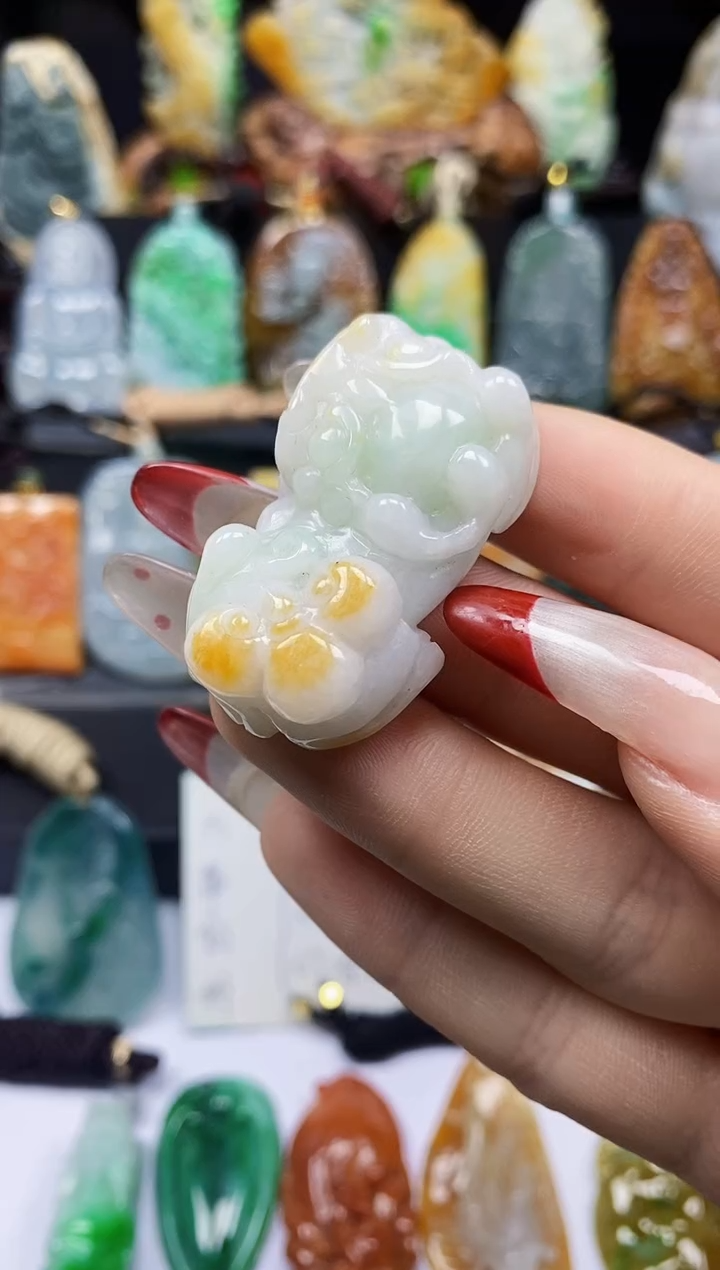 【闪购商品】翡翠颈饰未镶嵌翡翠A货