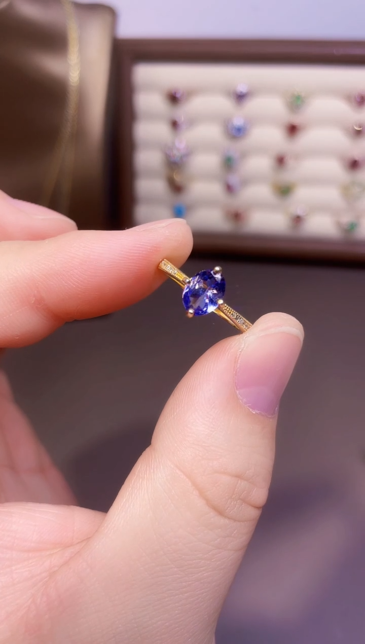 【闪购商品】坦桑石戒指银S925镶嵌一枚