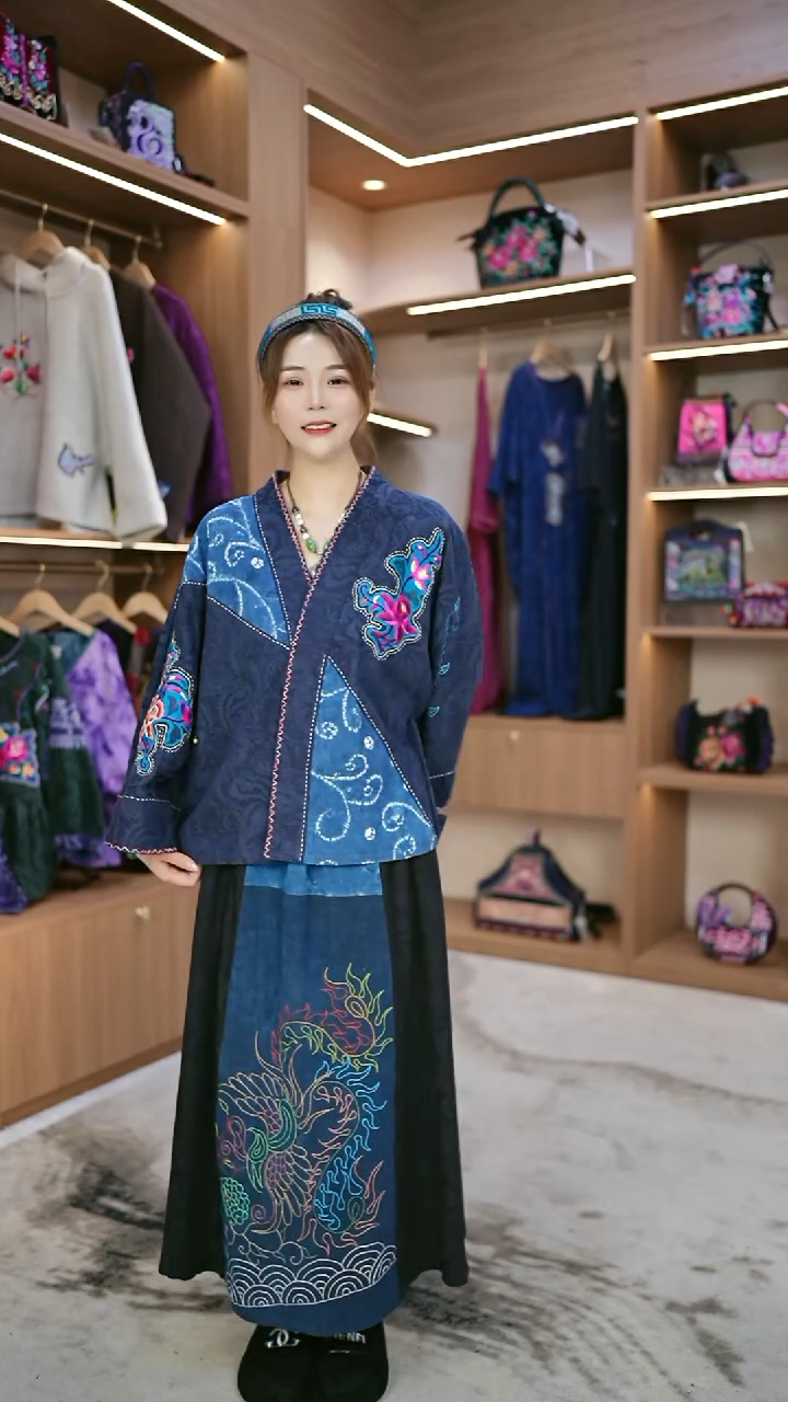 织绣L51黔东南苗族刺绣    上衣