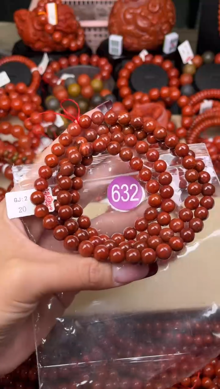 【闪购商品】南红玛瑙珠宝奇石未镶嵌632-8+