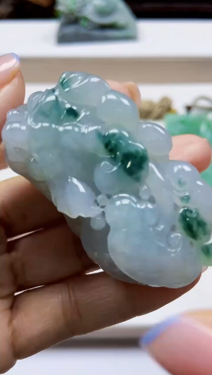 颈饰未镶嵌翡翠翡翠A货