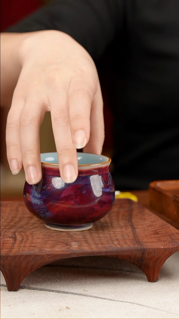 【闪购商品】摆件小师妹-钧瓷-信任