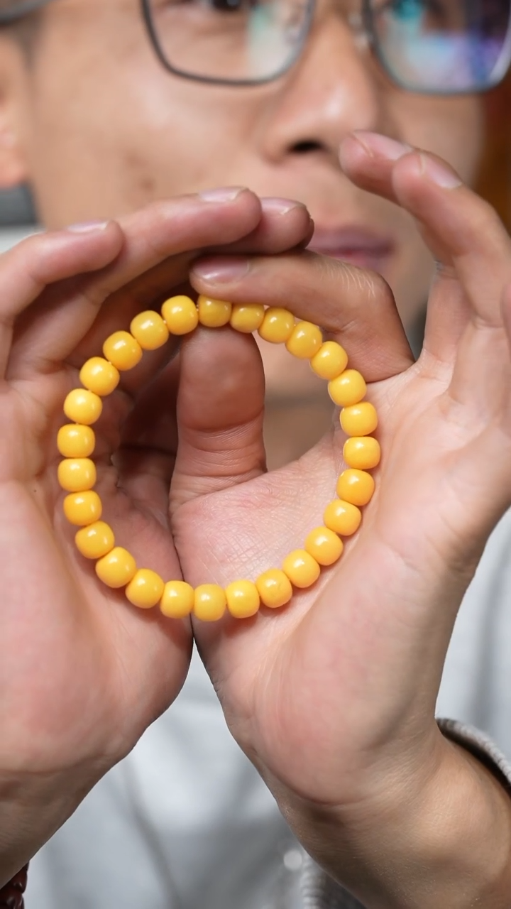 【闪购商品】黄（多样性发货，发其一）