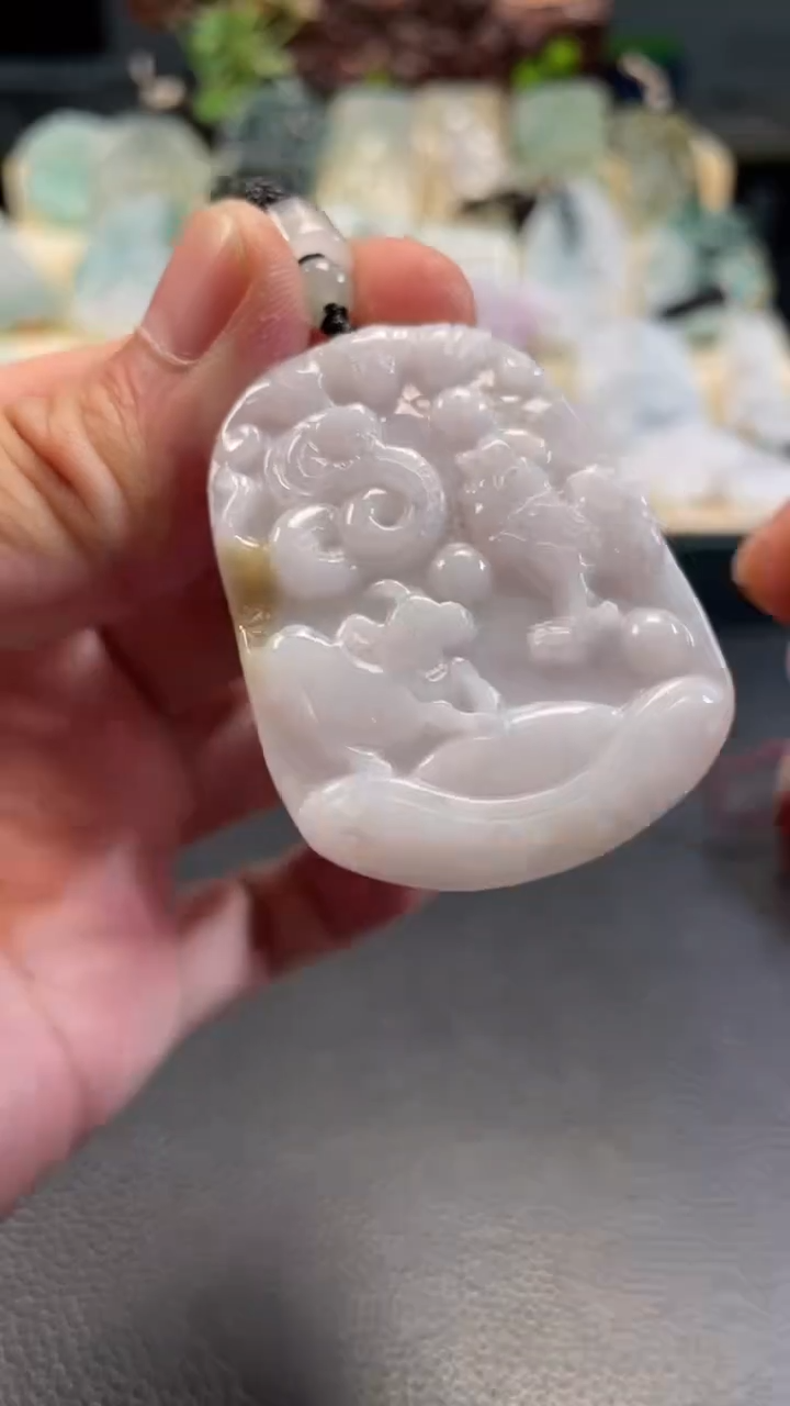 颈饰未镶嵌翡翠10/28/036