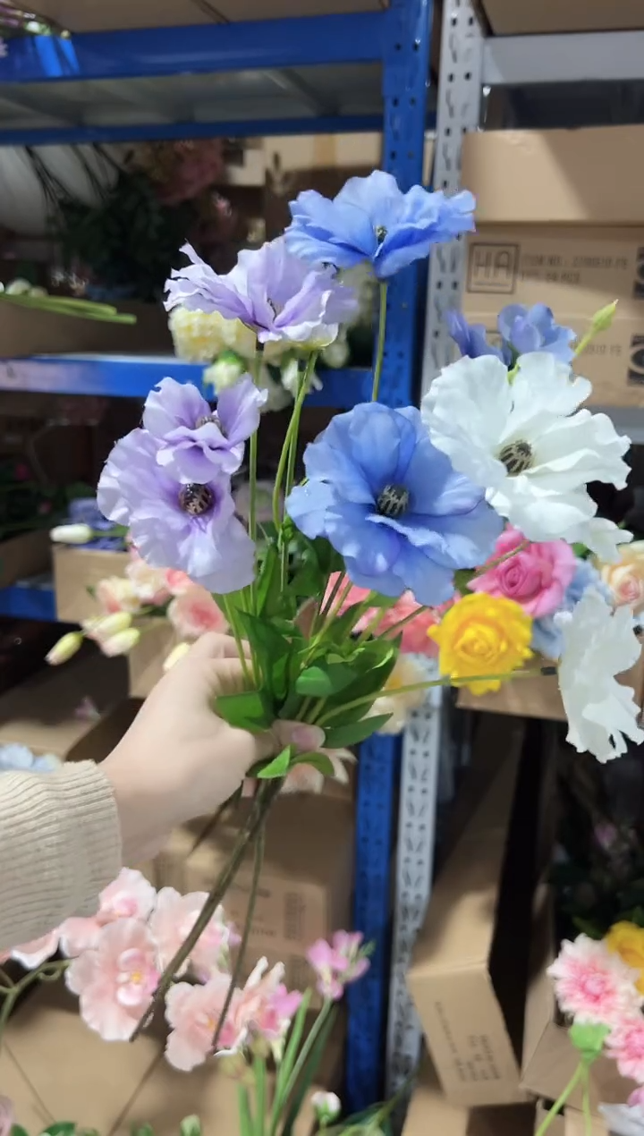 3枝混色蝴蝶洋牡丹