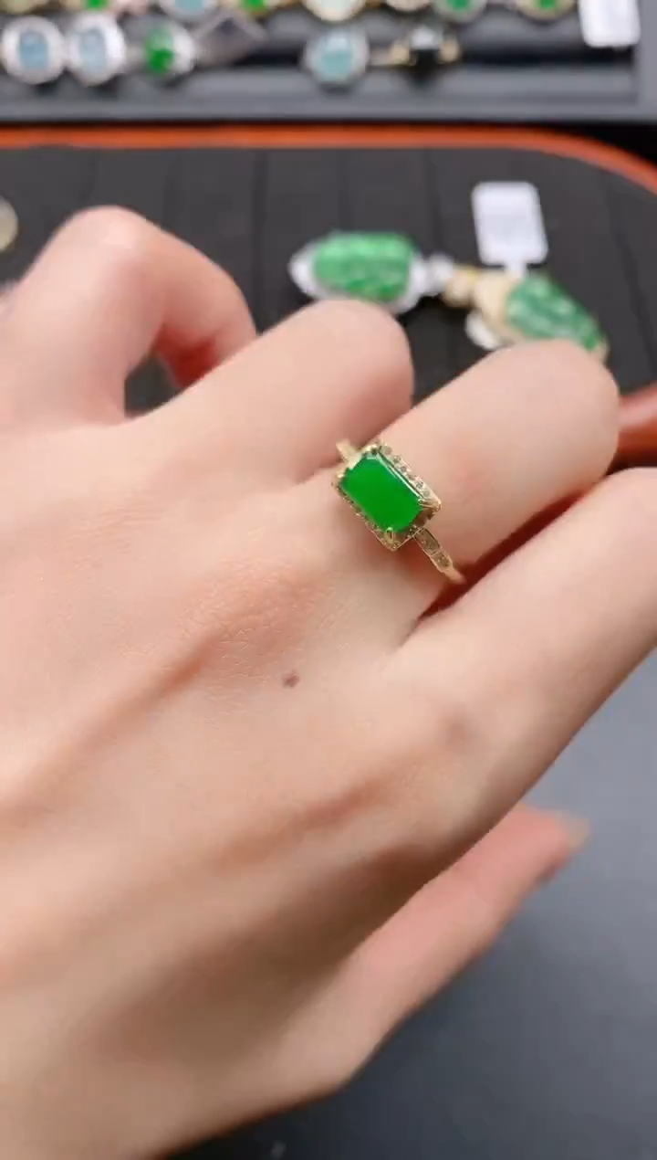 银S925镶嵌戒指翡翠111