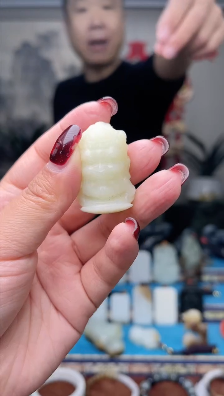 【闪购商品】和田玉挂件未镶嵌1