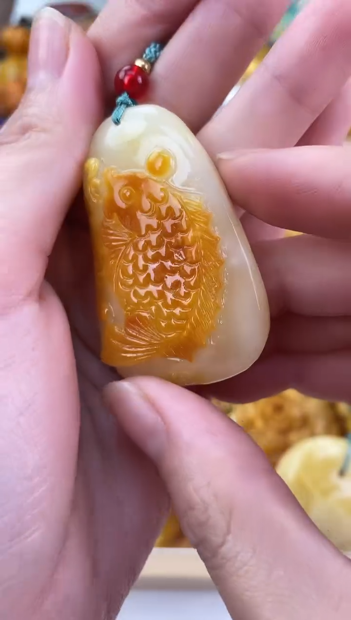 裸石琥珀未镶嵌天然蜜蜡琥珀