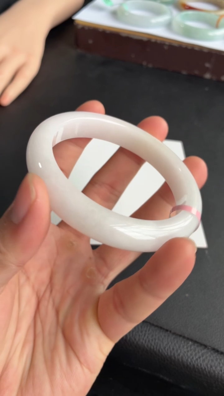 未镶嵌手镯翡翠大圈口大手福利捡漏款 小粉春   17号