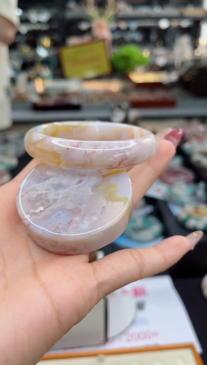 【闪购商品】石英质玉手镯未镶嵌52圈口（赠品镯心）1660138