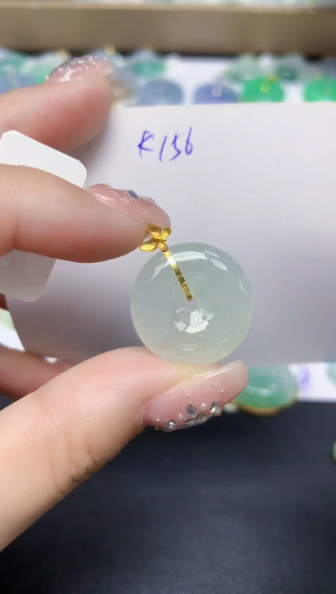 颈饰18K金镶嵌翡翠天然缅甸翡翠A货翡翠百元以上9元证书费自理