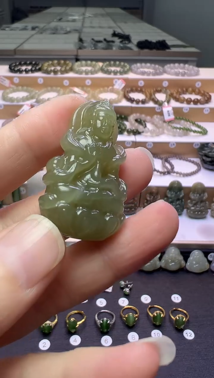 颈饰未镶嵌和田玉196号链接包容