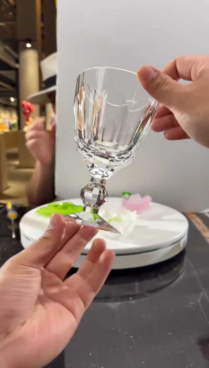摆件预售5-7透明香槟杯