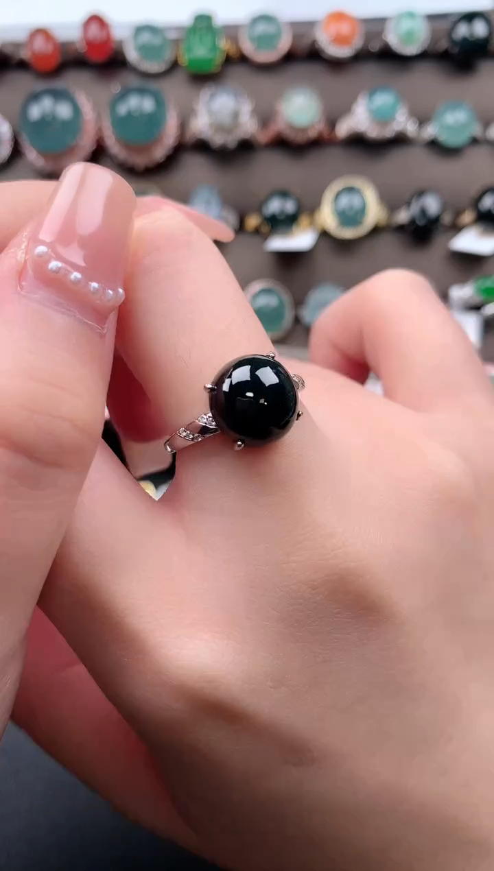 【闪购商品】翡翠戒指银S925镶嵌52141