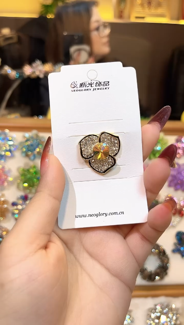 无铜合金精品饰界