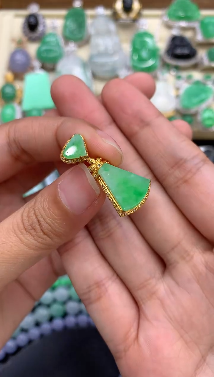 【闪购商品】翡翠颈饰18K金镶嵌209-中国好珍宝