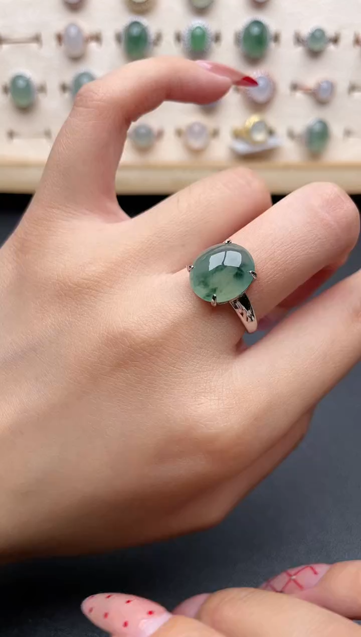 【闪购商品】翡翠戒指银S925镶嵌一物一证一礼盒