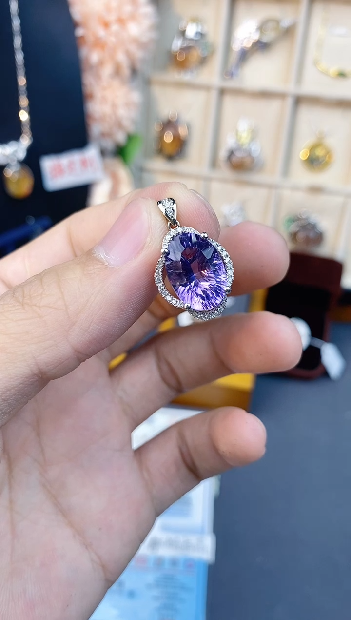 【闪购商品】紫晶吊坠银S925镶嵌带证书