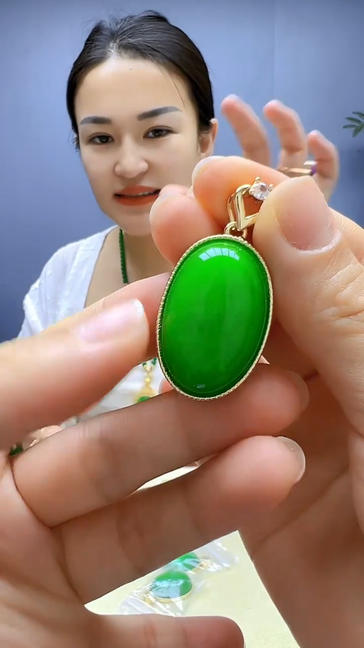 翡翠14K金镶嵌颈饰沉白diy颈饰