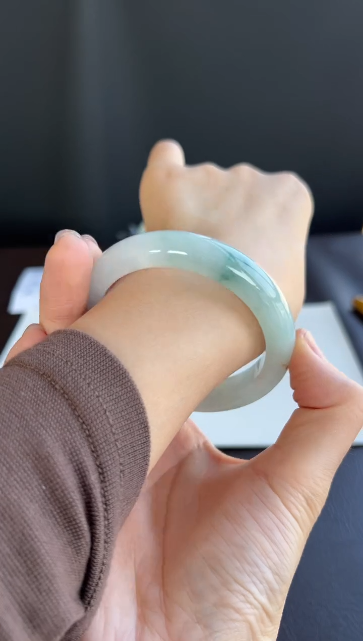 未镶嵌手镯翡翠48号56.3*12.1*8.7