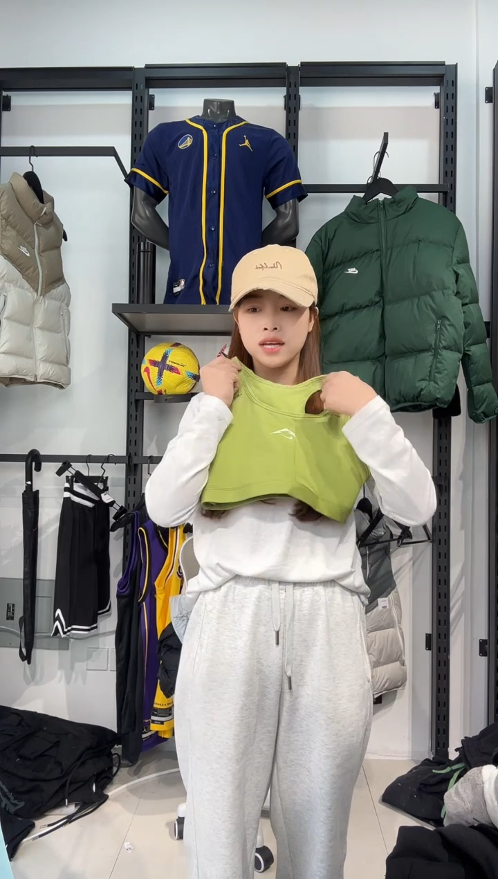 3515闪购编码 Nike/Jordan运动卫衣裤以直播间过款为准 尺码  m