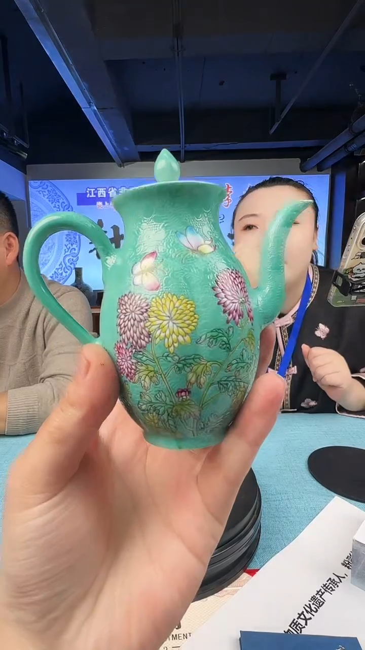 杯子陶瓷瓷仓瓷仓瓷仓