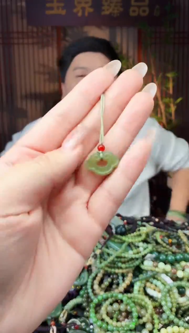 颈饰未镶嵌和田玉多样性发货拍一发一