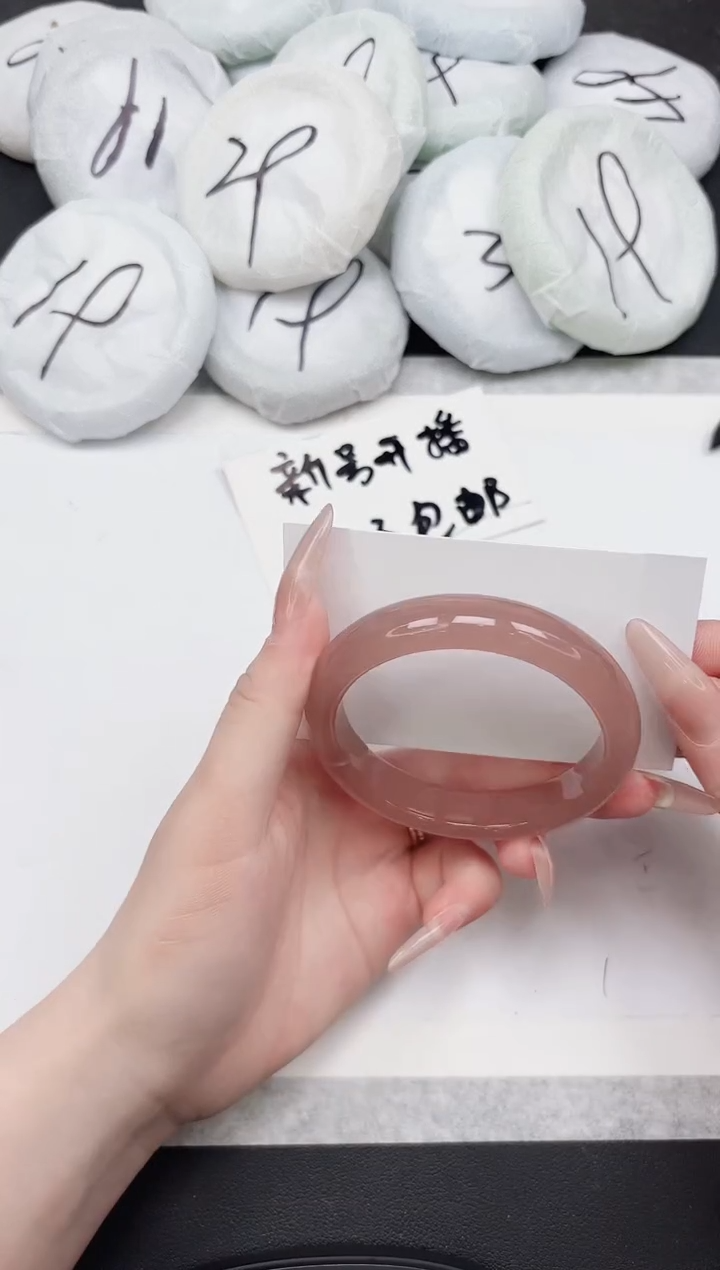 女款东凌手镯75-58