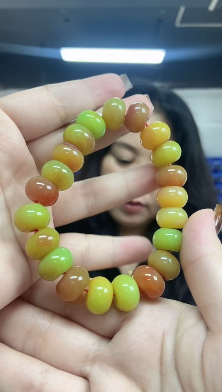 【闪购商品】玛瑙/玉髓手串未镶嵌多样性发其一颜色微差