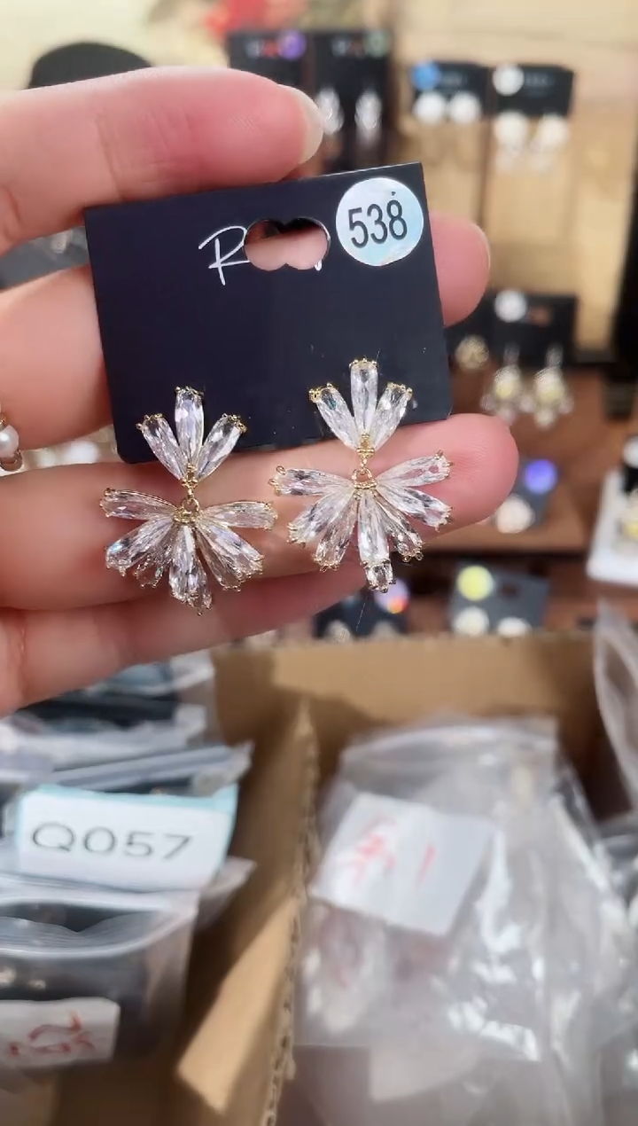 铜合金合成立方氧化锆925银里538