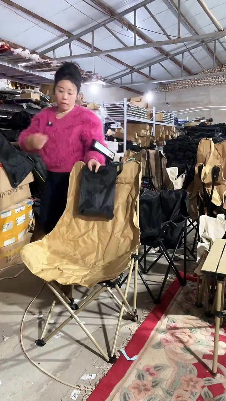 铁高背月亮椅    颜色随机