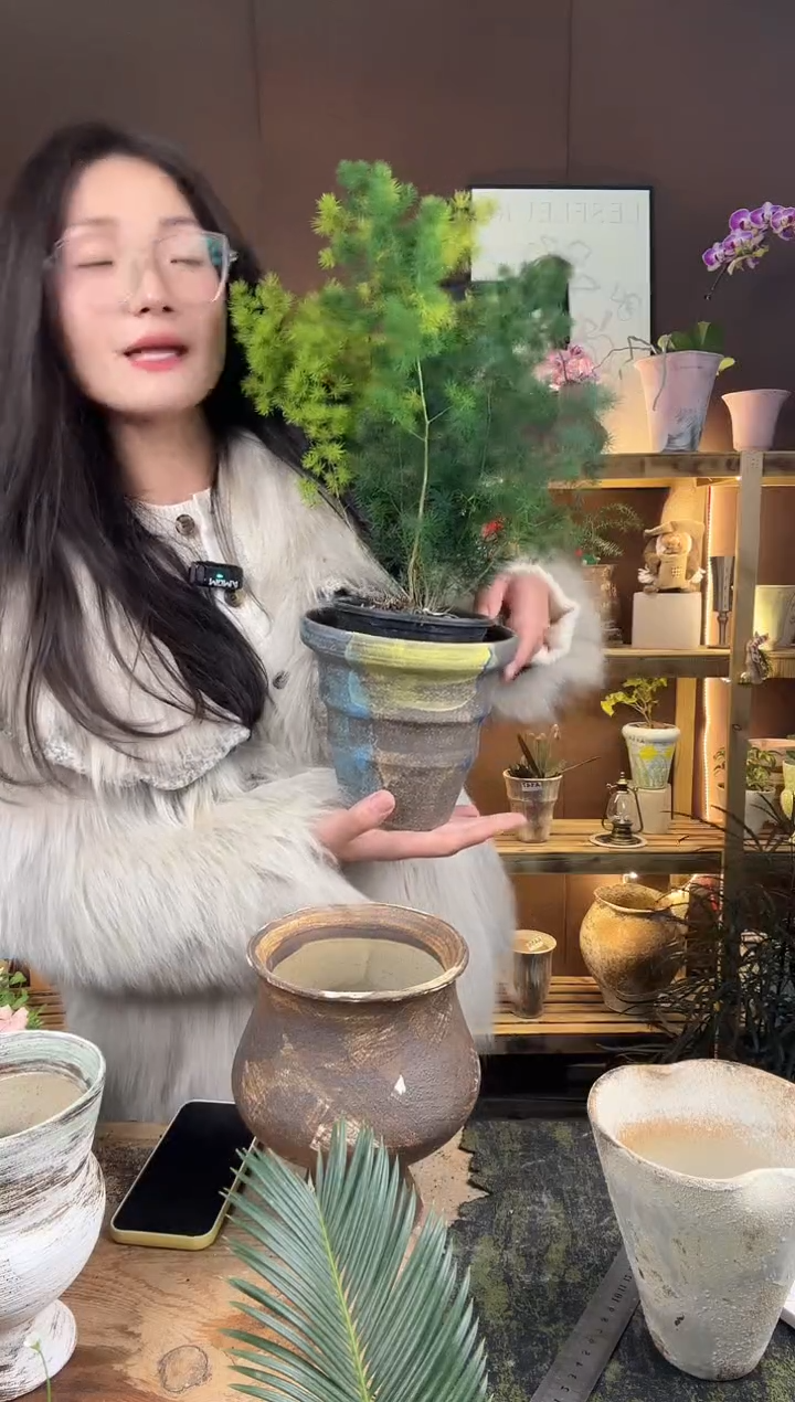 以实际为准星***阔编号 125 景德镇手工花盆