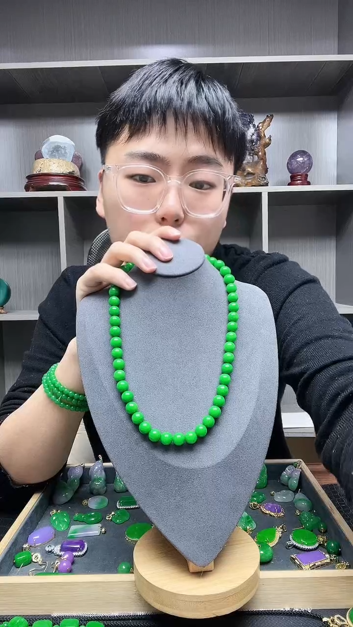 翡翠14K金镶嵌项链项链