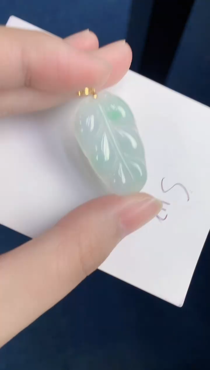 颈饰未镶嵌翡翠天然翡翠缅甸A货