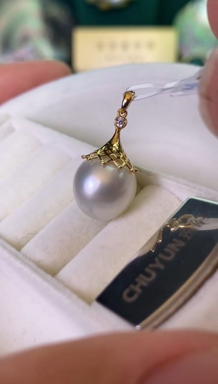 【闪购商品】海水珍珠颈饰18K金镶嵌12-13