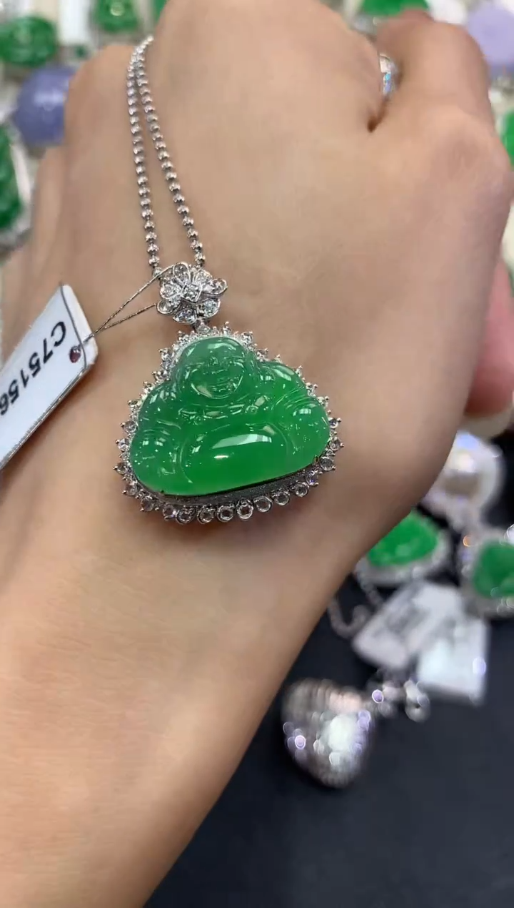 【闪购商品】翡翠吊坠(不含链)18K金镶嵌q92          