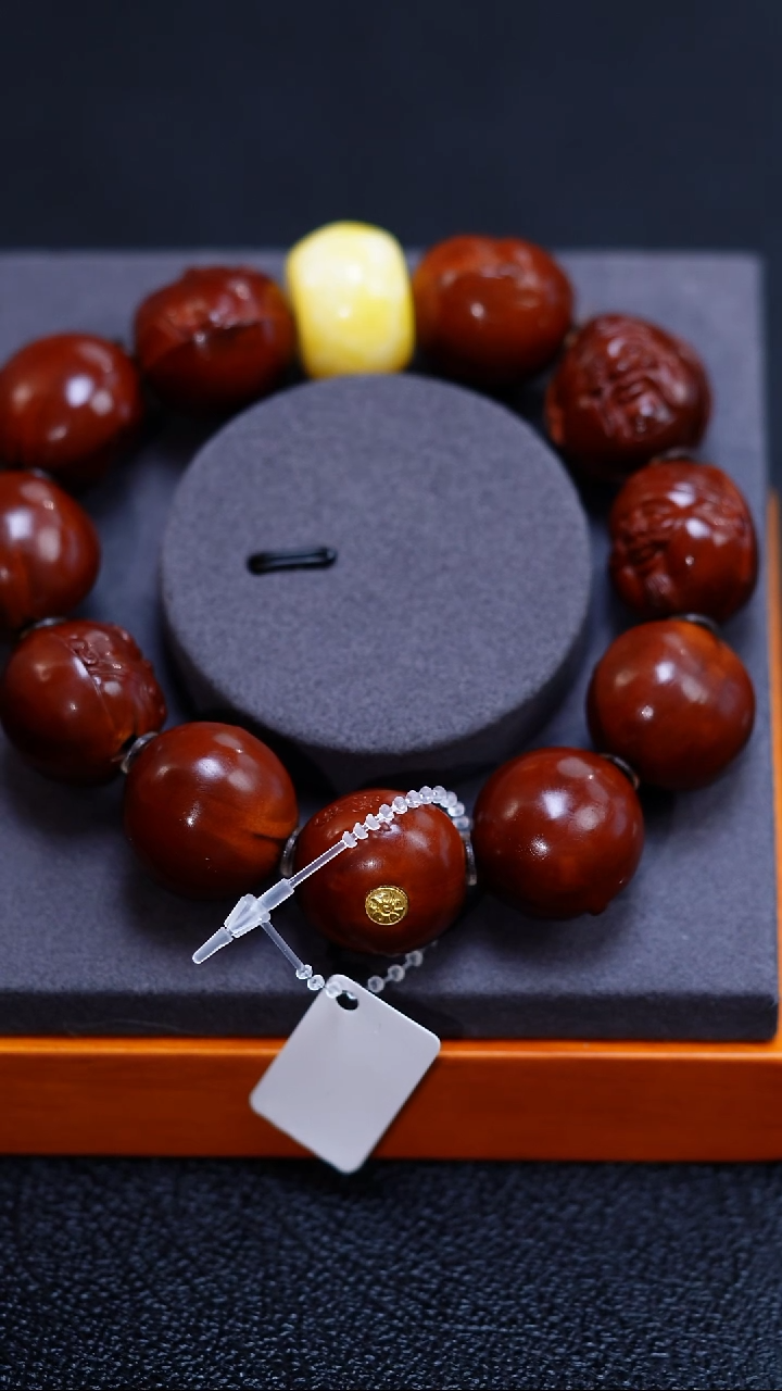 吊坠橄榄核金*准橄榄核