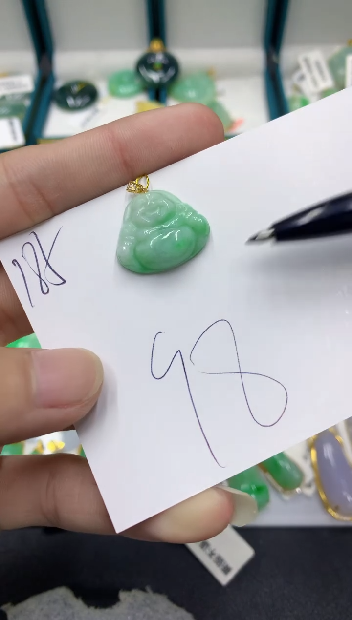 【闪购商品】翡翠颈饰18K金镶嵌翡翠