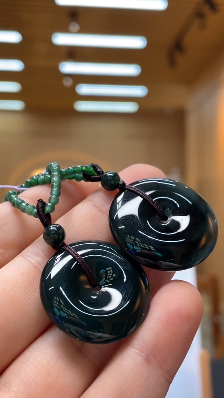 翡翠未镶嵌颈饰多样性发货（只发一件）x21