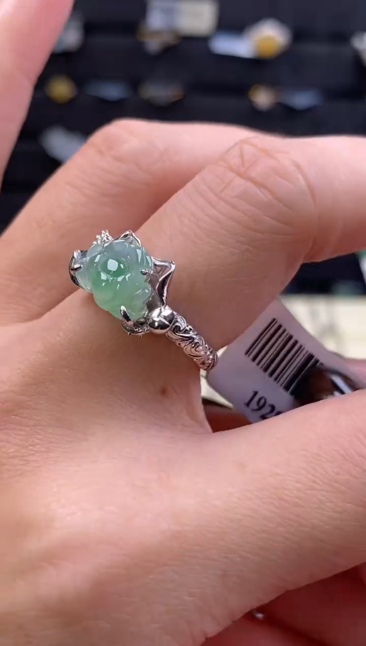 颈饰银S925镶嵌翡翠19288