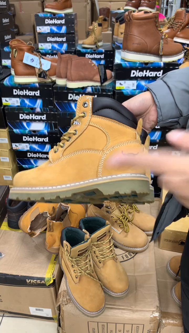 牛皮41码，牛头1，皮鞋码，工装靴，默认微瑕 个别鞋面有胶印