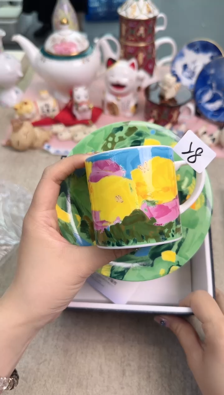 瓷片泡泡家的瓷器真好看