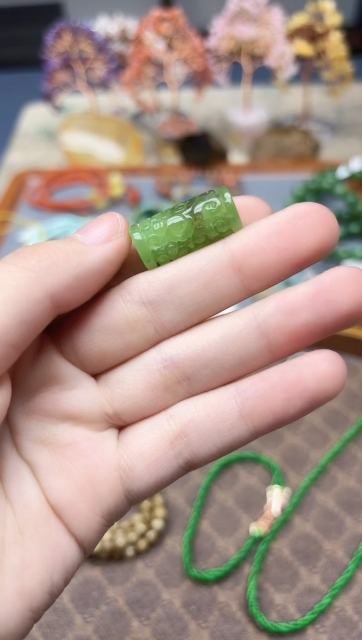 颈饰未镶嵌和田玉碧玉桶珠吊坠ZD赠皮绳